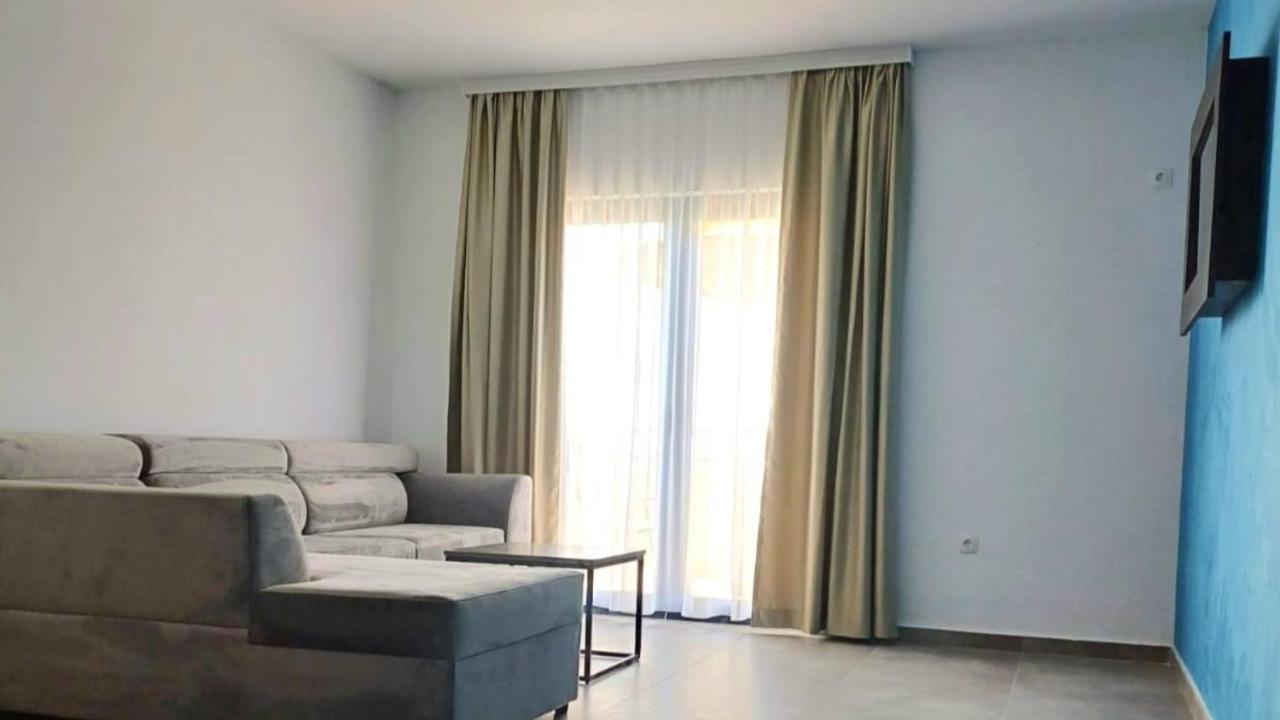 Apartments Montenegro Hills أولتْسي المظهر الخارجي الصورة